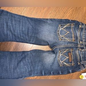 Wrangler toddler girls jeans-5-worn a few times-smoke/pet free home